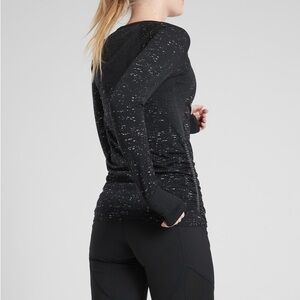 Athleta Speedlight longsleeve top! Excellent condition!